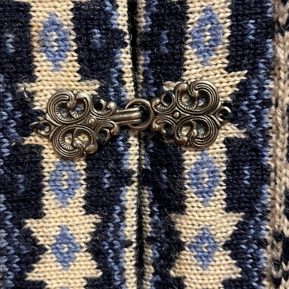 Men's Navy and Cream Norwegian Patterned Sweater / Vintage - Picture 3 of 12